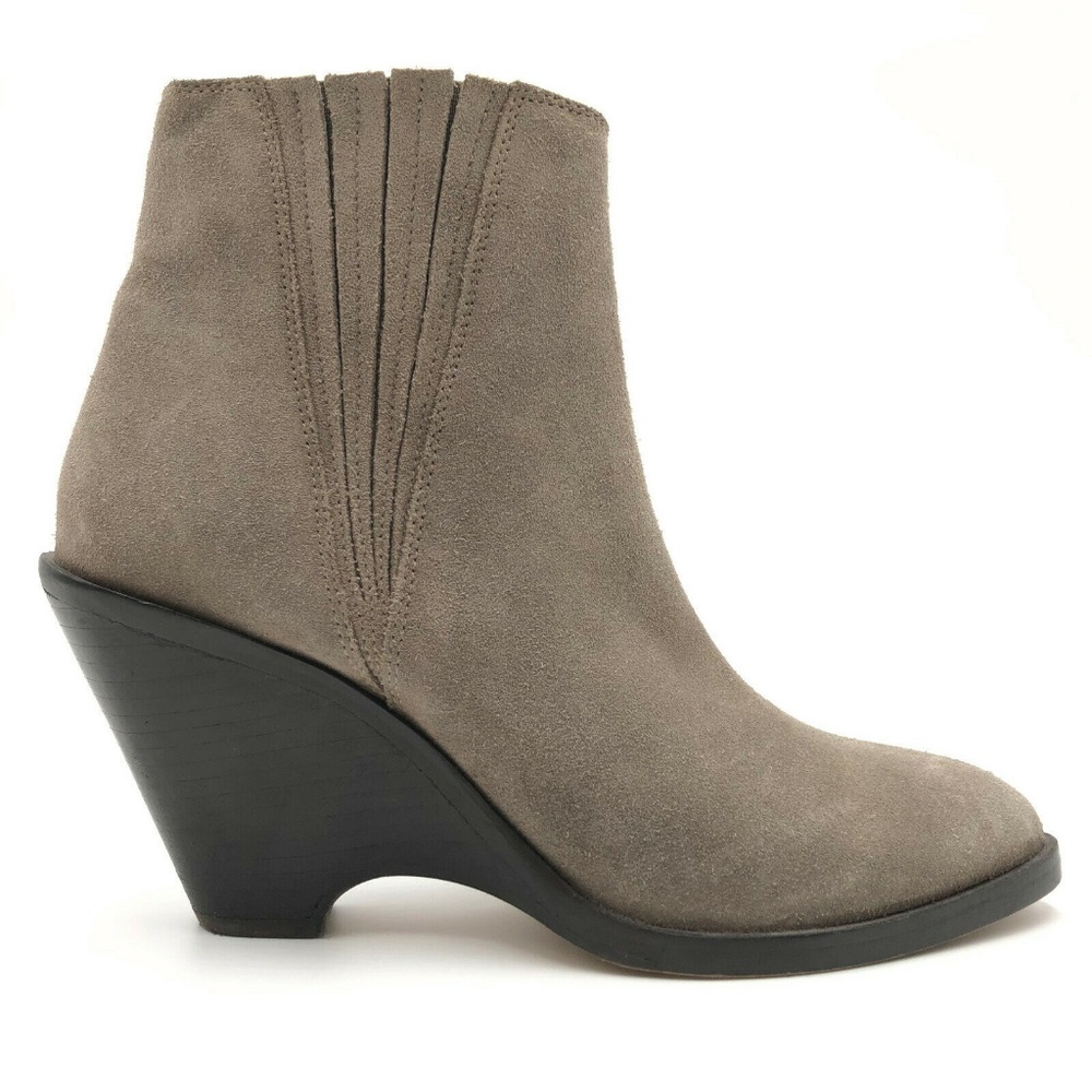 Seychelles Sey Collection Chelsea Boots